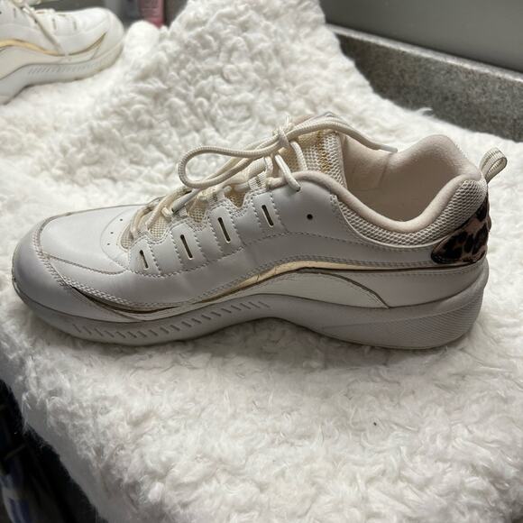 Easy Spirit Cream Sneakers with Animal Print Sz 10W - Picture 6 of 10
